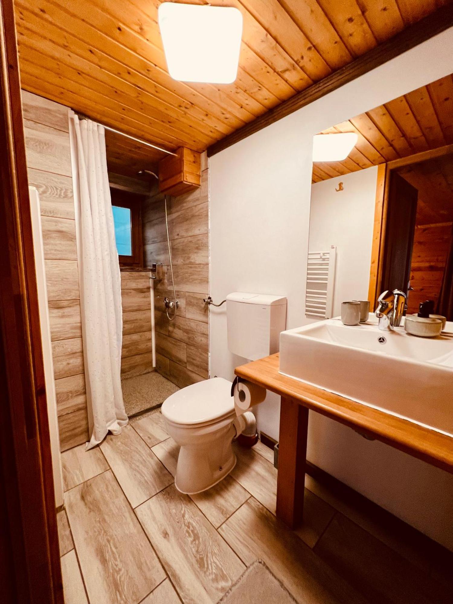 Nautica Bahna Hotel Orsova Room photo